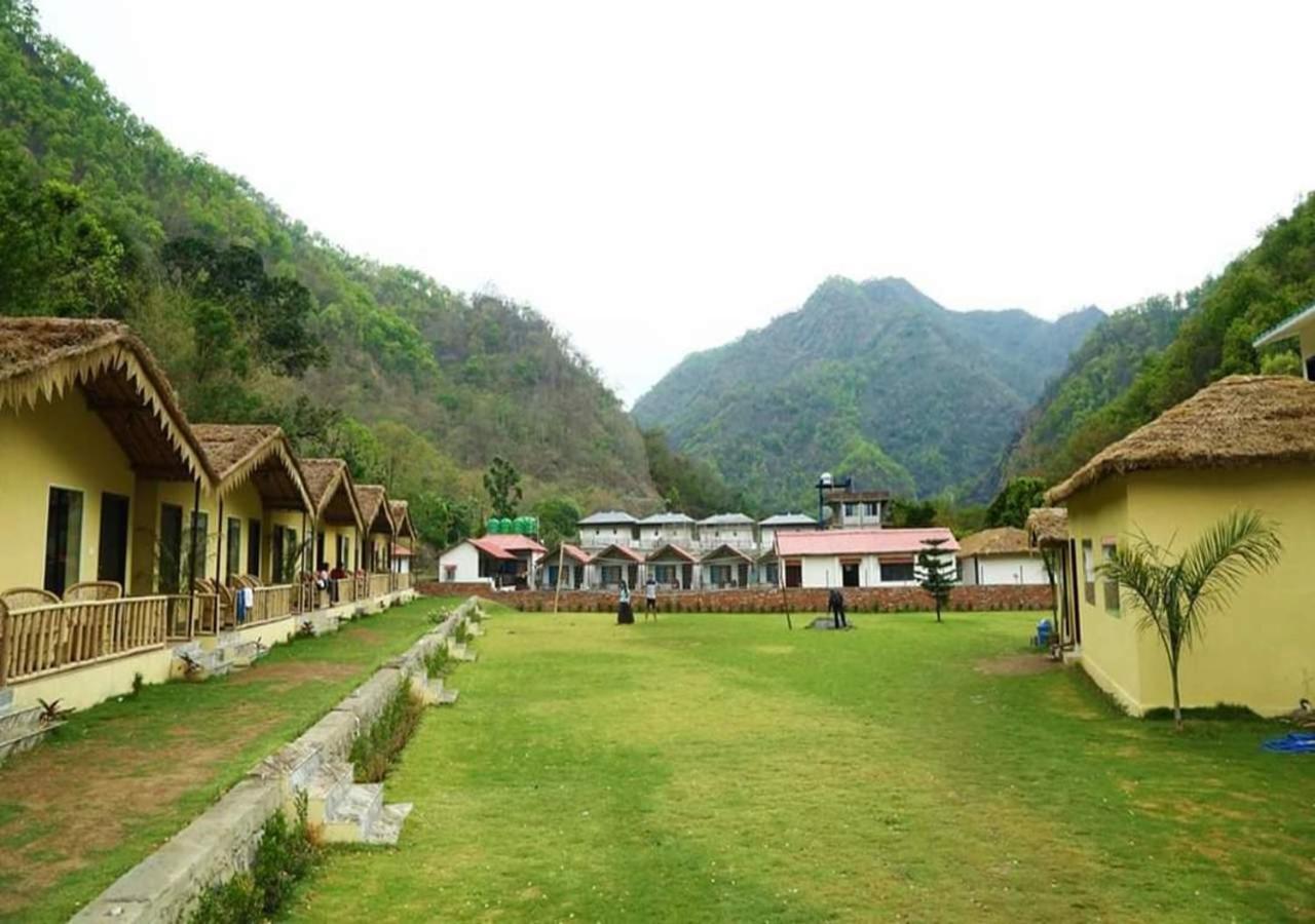 Nakshtra Resort Birbhaddar Extérieur photo